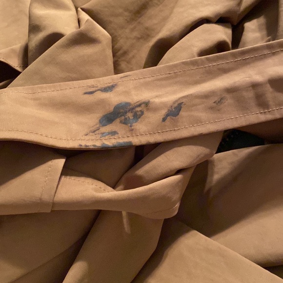 Old Navy Belted Trench Coat - Picture 6 of 7